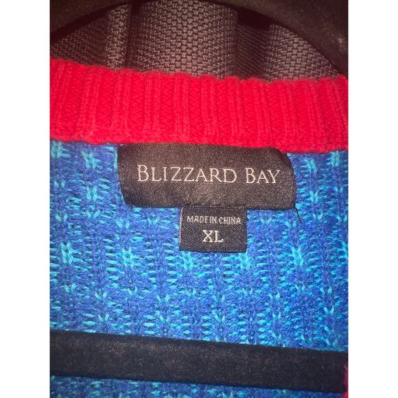 Ugly Christmas Sweater Xmas Size XL Manatee - Picture 2 of 3